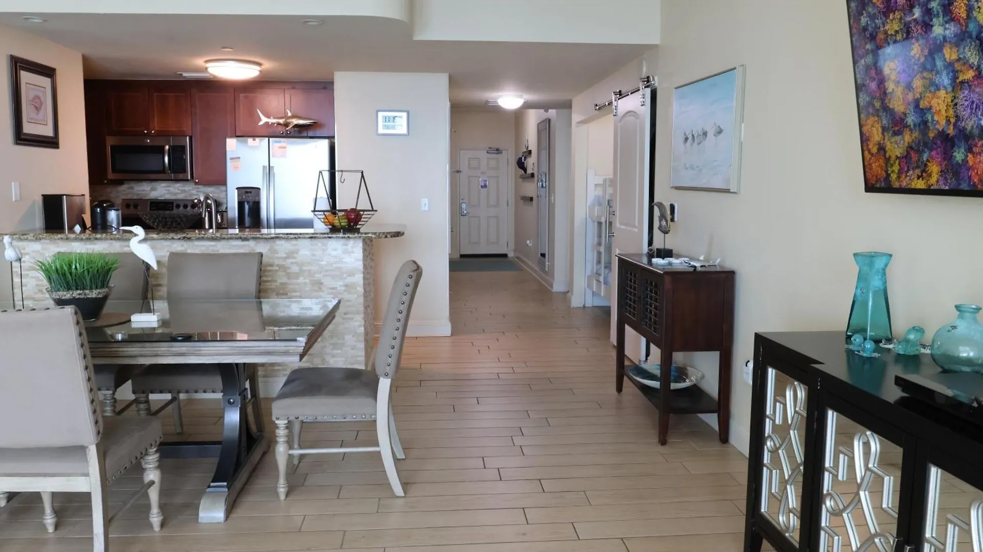 Aqua 1504 Beachfront Condo With Free Beach Chairs بنما سيتي بيتش