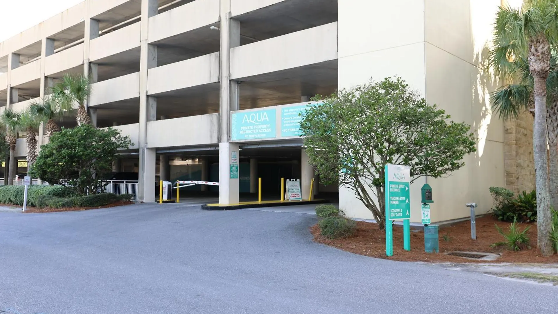 Aqua 1504 Beachfront Condo With Free Beach Chairs Panama City Beach