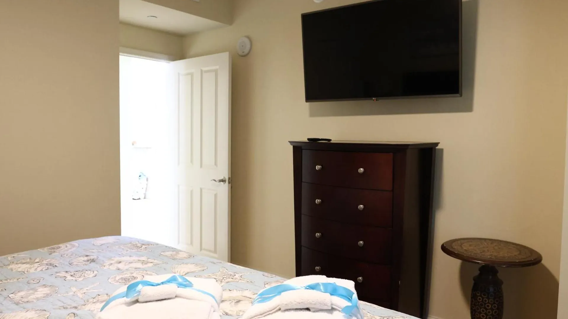 Aqua 1504 Beachfront Condo With Free Beach Chairs Panama City Beach Apartamento
