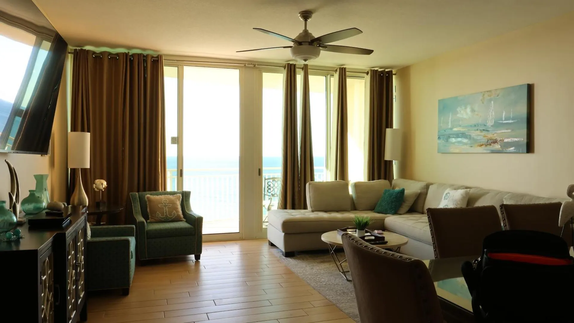 Apartamento Aqua 1504 Beachfront Condo With Free Beach Chairs Panama City Beach Estados Unidos da América