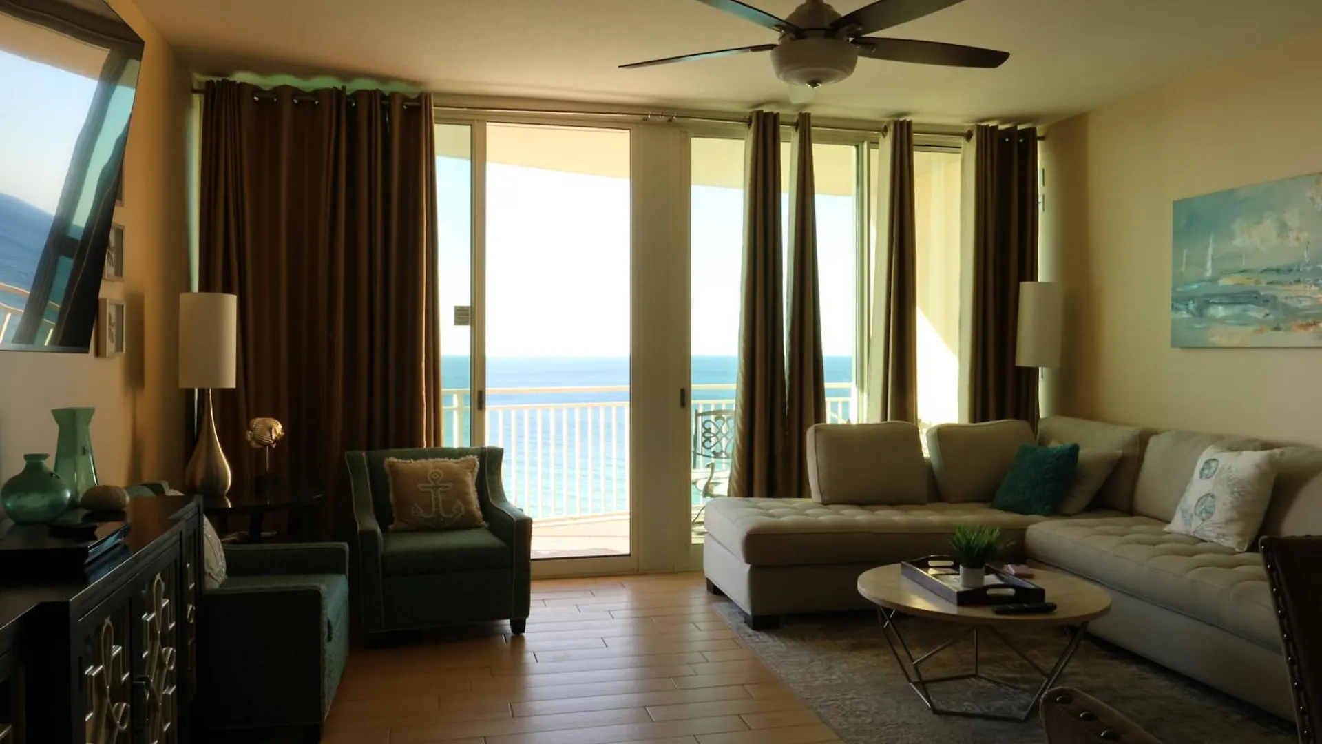 Apartamento Aqua 1504 Beachfront Condo With Free Beach Chairs Panama City Beach