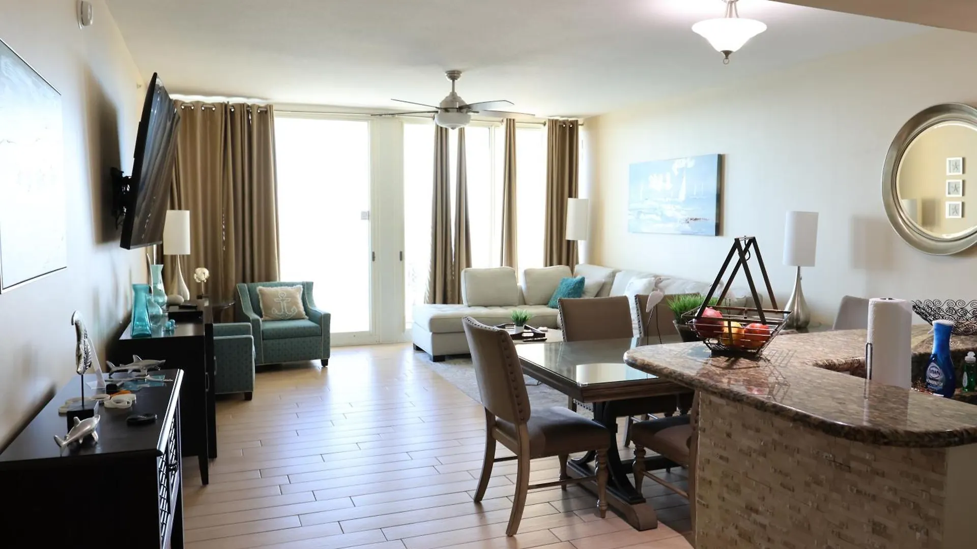 Aqua 1504 Beachfront Condo With Free Beach Chairs Panama City Beach